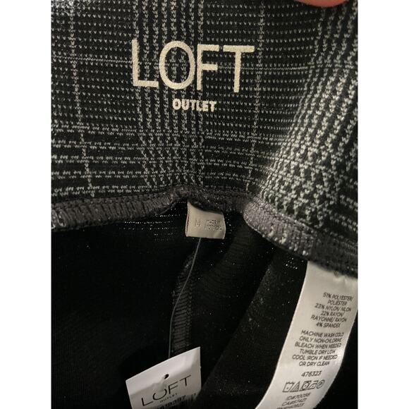 LOFT Women's Plaid Pants - Picture 3 of 4